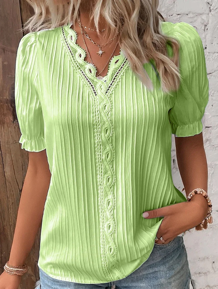 Bella Shirt - Elegant Ladies Shirt with Lace