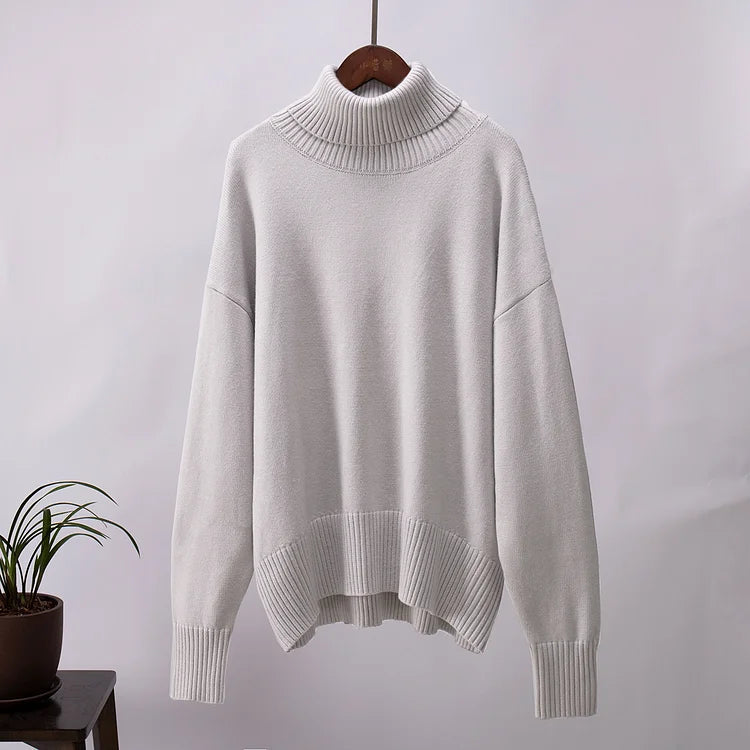 Isabella - Stylish and Warm Turtleneck Sweater for Women