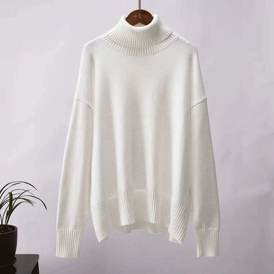 Isabella - Stylish and Warm Turtleneck Sweater for Women