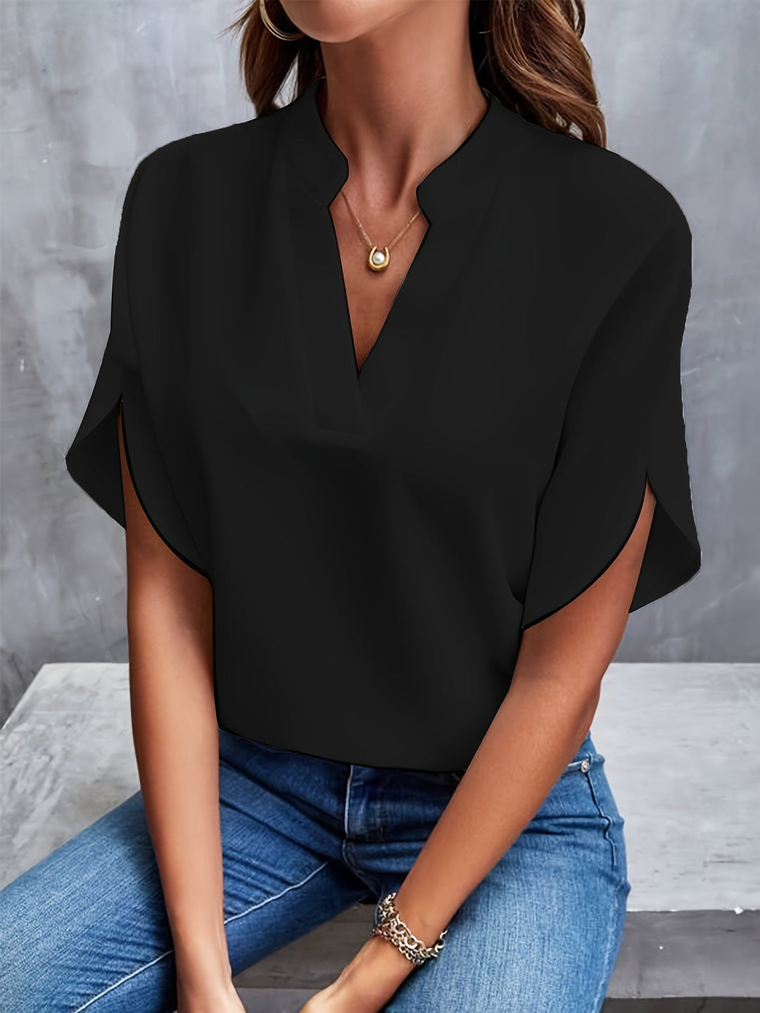 Diabella - Elegant Light Blouse For Women