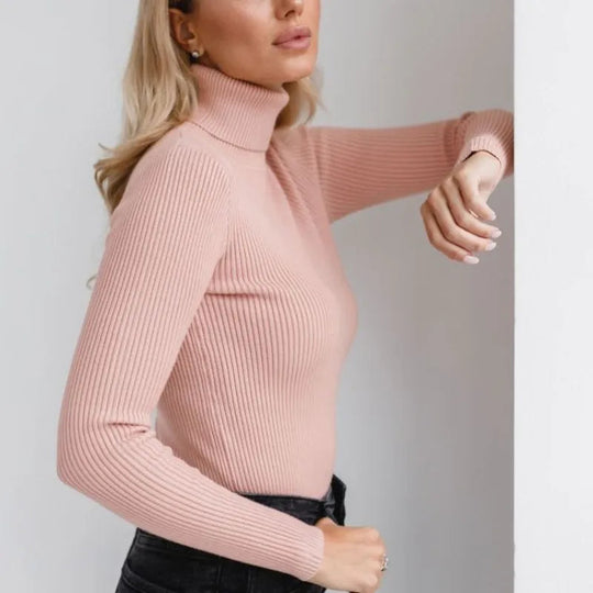 Isa - Soft Turtleneck Sweater