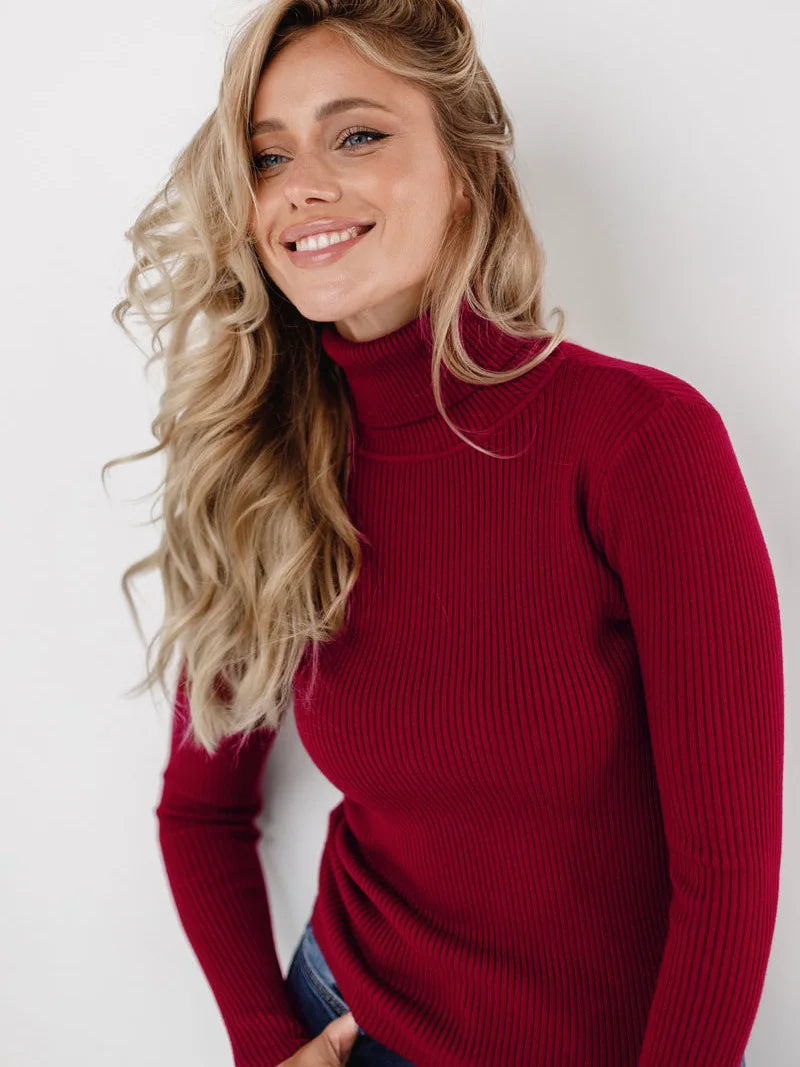 Isa - Soft Turtleneck Sweater