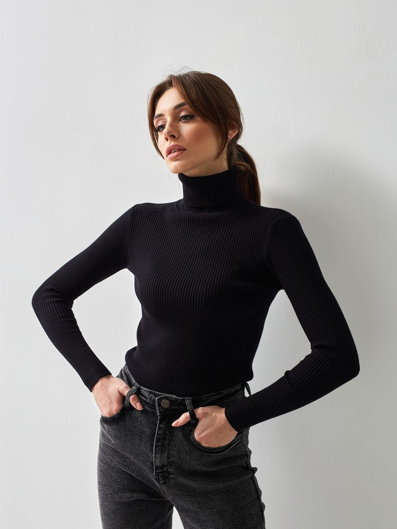 Isa - Soft Turtleneck Sweater