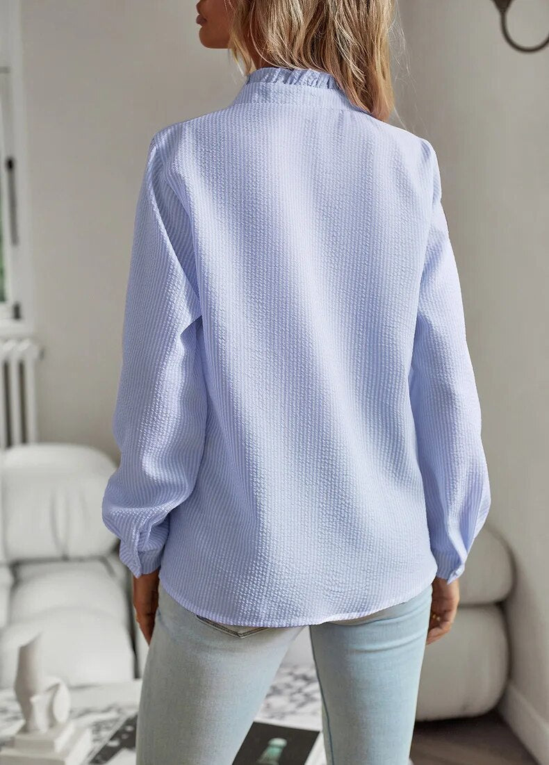 Chloe - Elegant Long-Sleeved Blouse with Cuff Collar