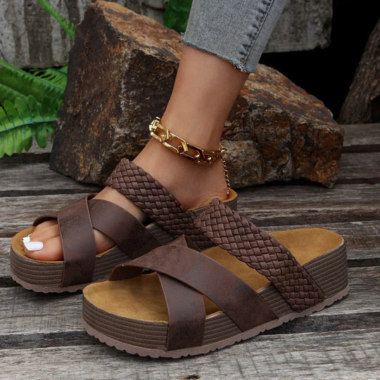 Arlena | Versatile Sandals