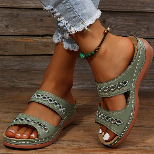 Laiza - Comfy Sandals