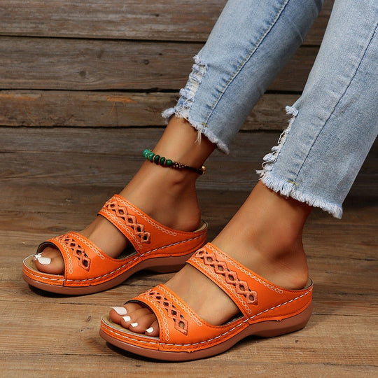 Laiza - Comfy Sandals