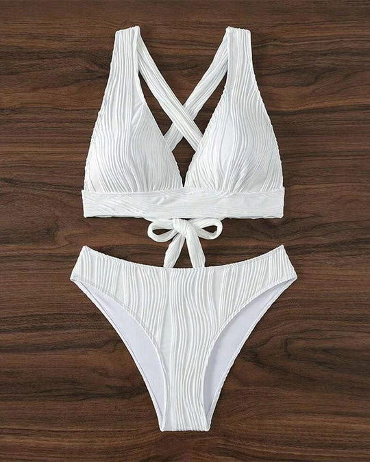 Olivia - Plain, sexy bikini with a deep V-neckline