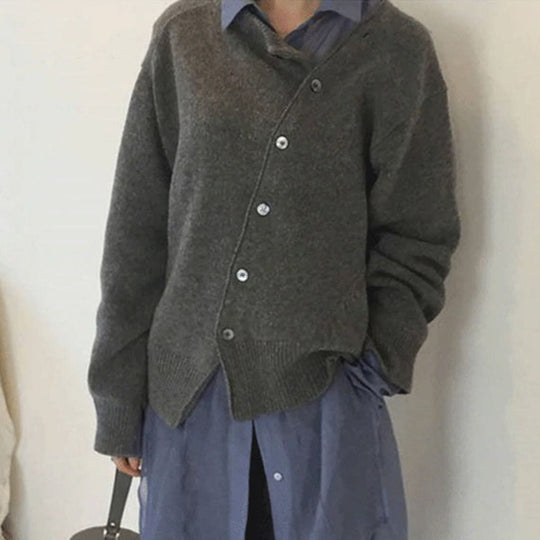 Comfortable Women's Sweater with Buttons