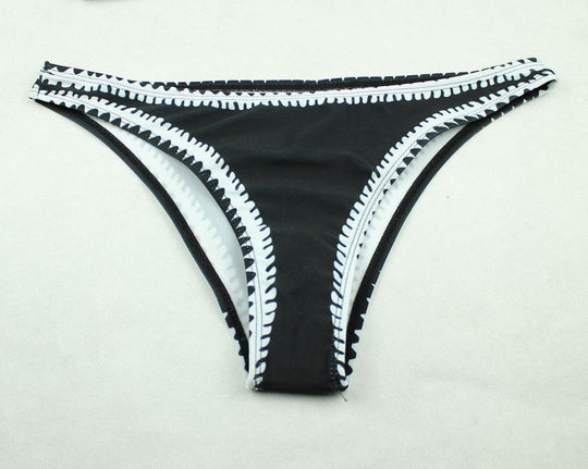 Lara - Black and white bandeau bikini